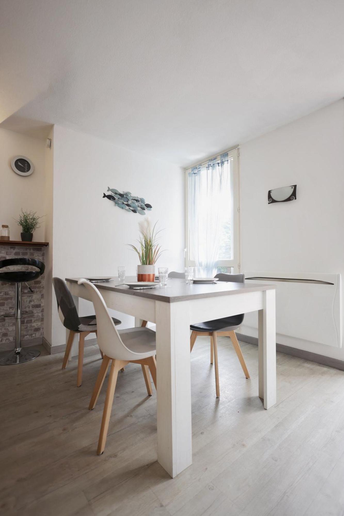 Appartement Familial Avec Jardin Ensoleille Dans La Cite Des Potiers Vallauris Ngoại thất bức ảnh